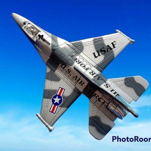 F-16 Airplane, DIE CAST USAF, COLLECTIBLE VINTAGE  COD/J-02